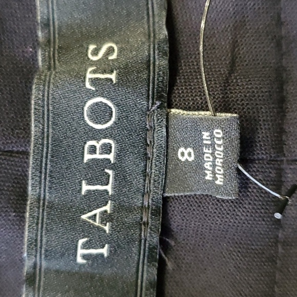 TALBOTS NWT. Black slacks,  heritage style. Size 8. Zipper front closure. - Picture 7 of 10